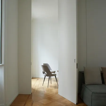 Design - Zona Bocconi Apartman