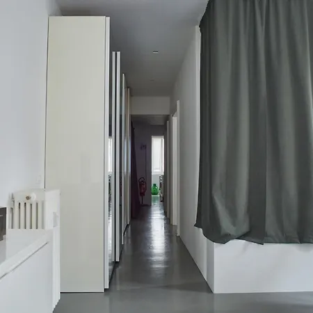 Design - Zona Bocconi Apartman *